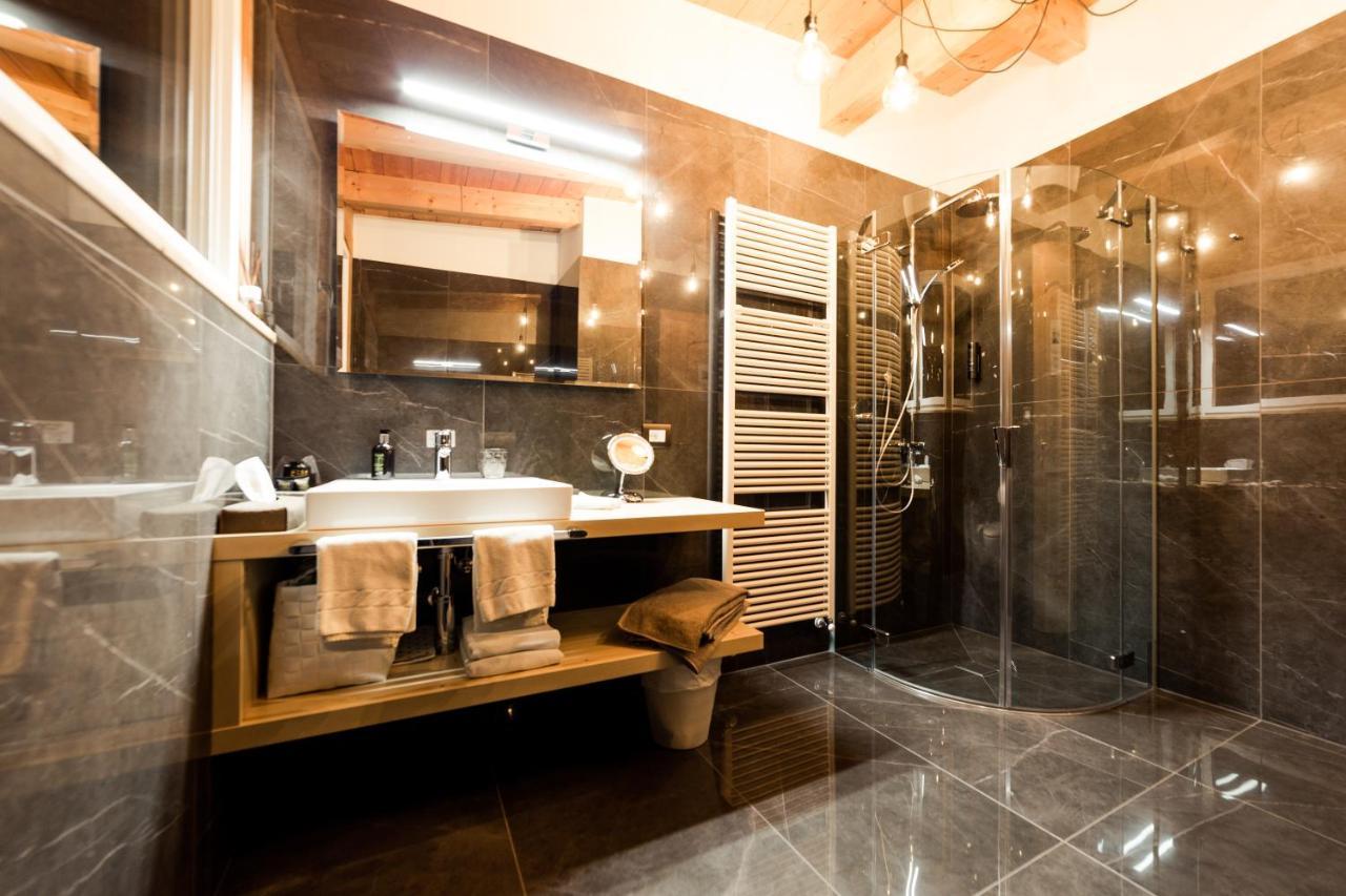 Penthouse Apartment,1680595647:JPEG
